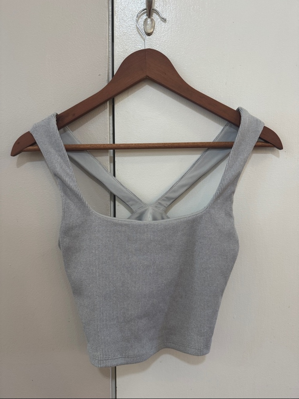 Alo Ribbed Square Tank Top with bra